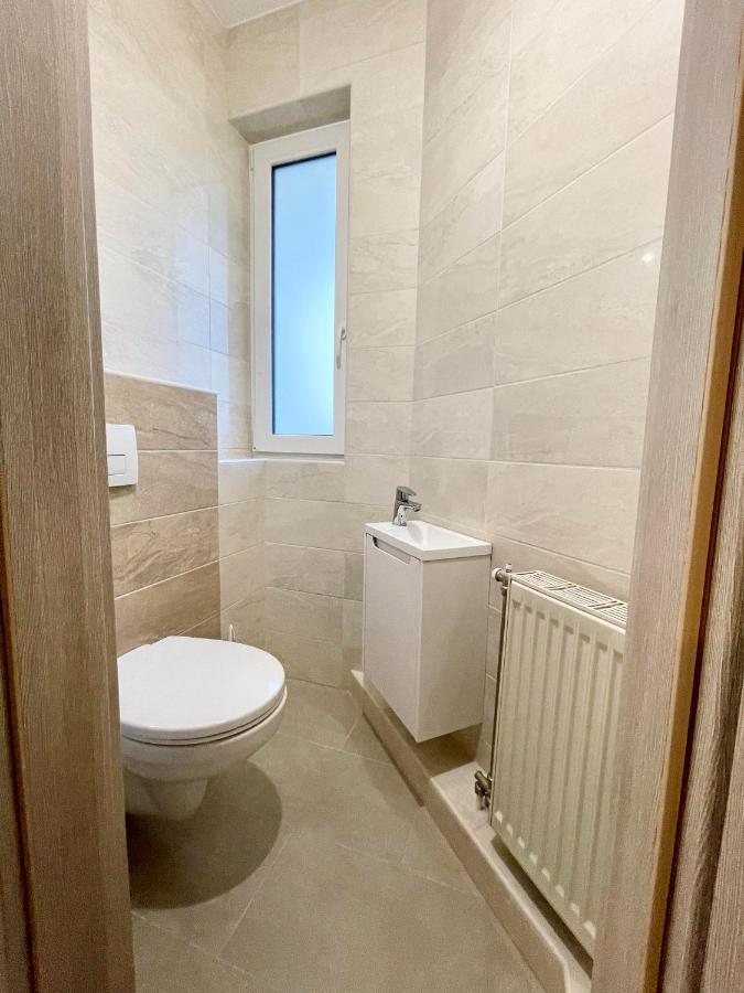 Lara Lux Apartment Hajdúszoboszló Buitenkant foto
